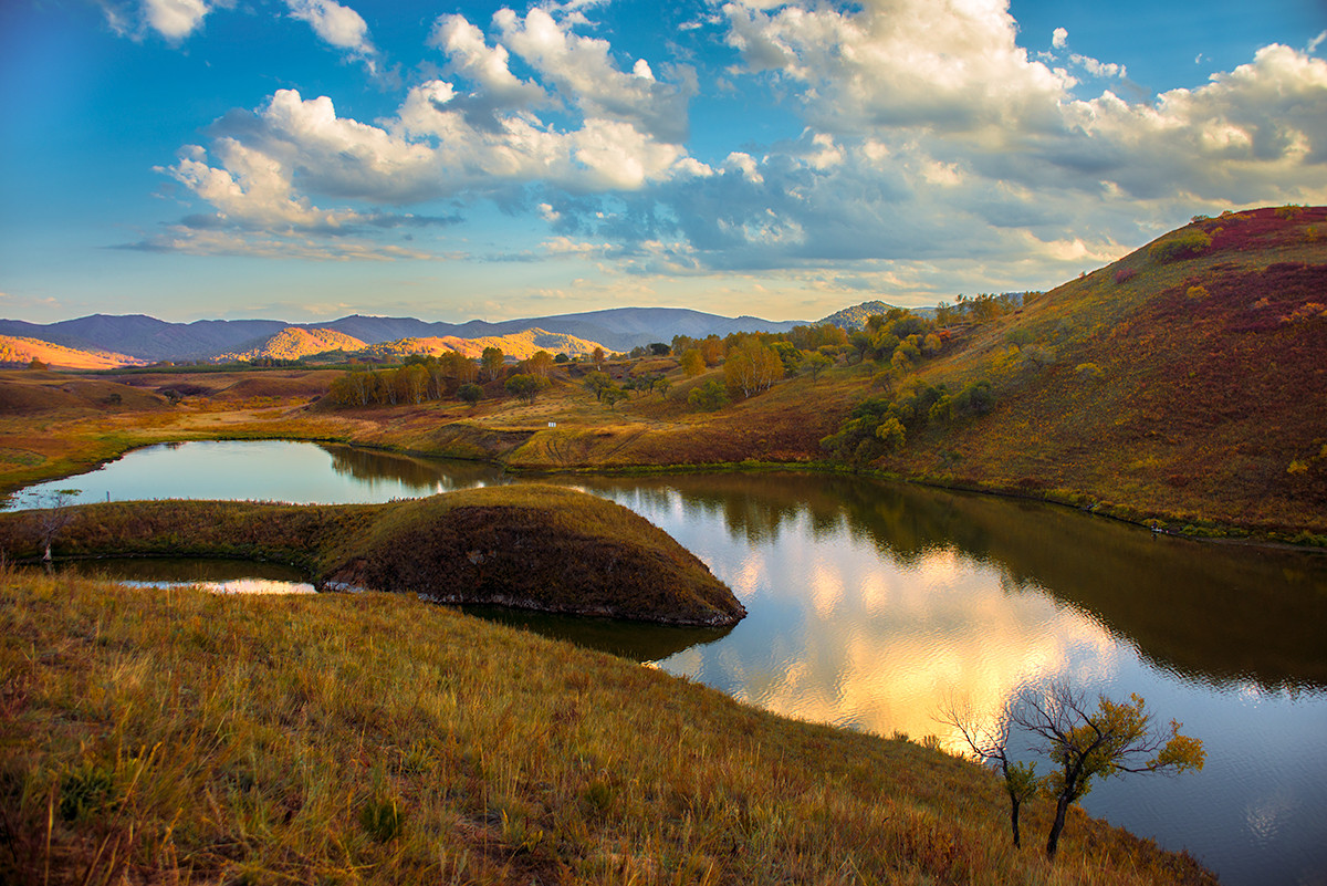 笑婆婆坝上行----蛤蟆坝的风光（三）