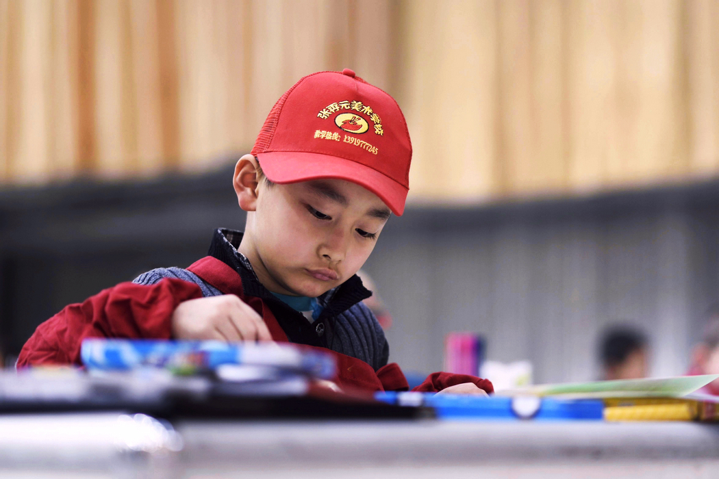 天才小画家（儿童抓拍）