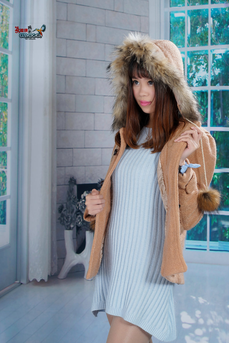 清纯的大眼睛姑娘小菲菲