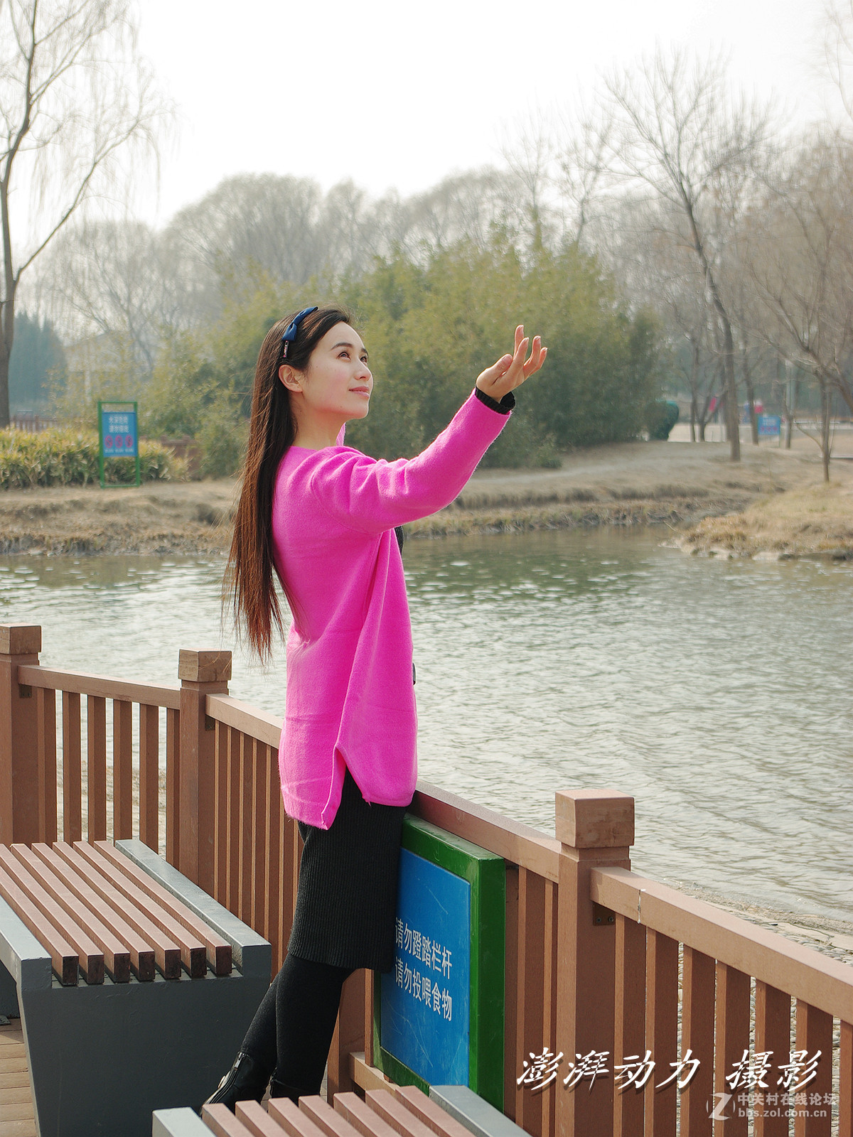 314海淀公园美女外拍活动美丽俏佳人一