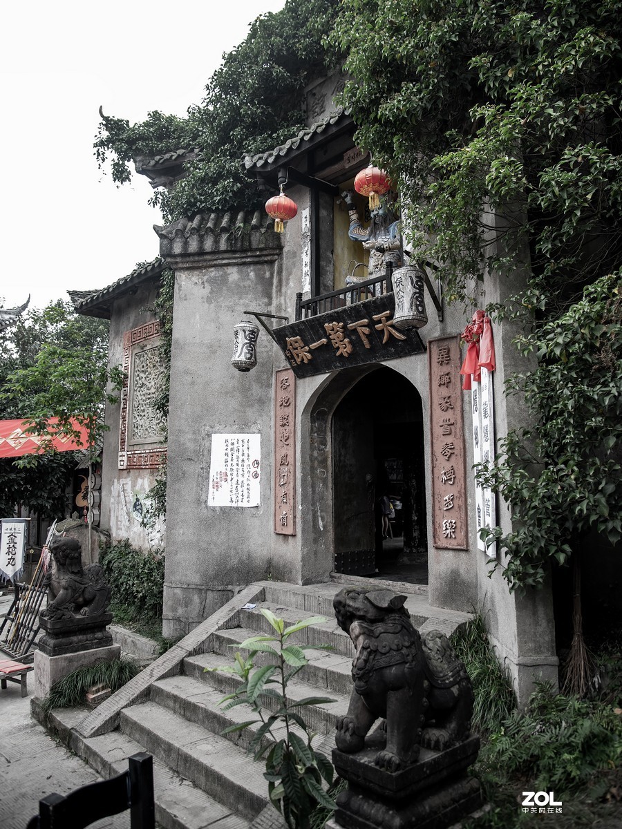 昔日抓壮丁，今天搞旅游---龙隐镇掠影