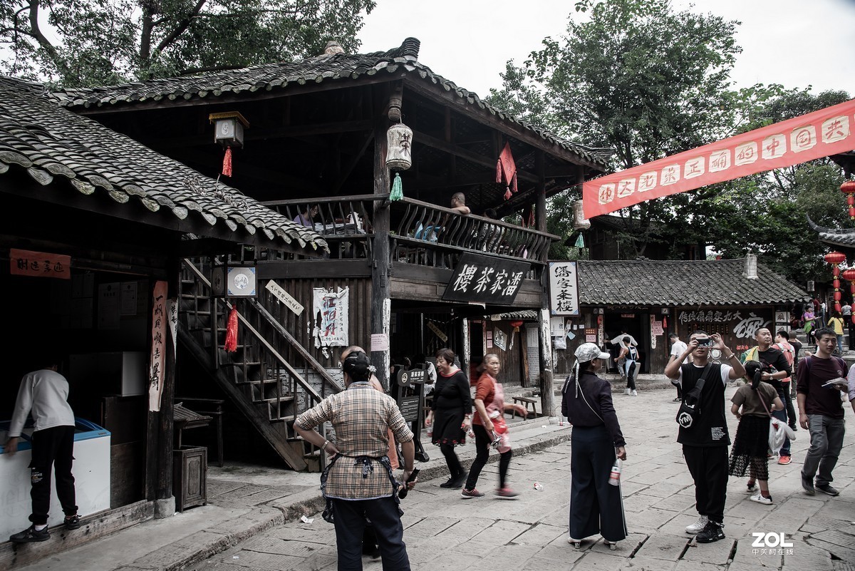 昔日抓壮丁，今天搞旅游---龙隐镇掠影