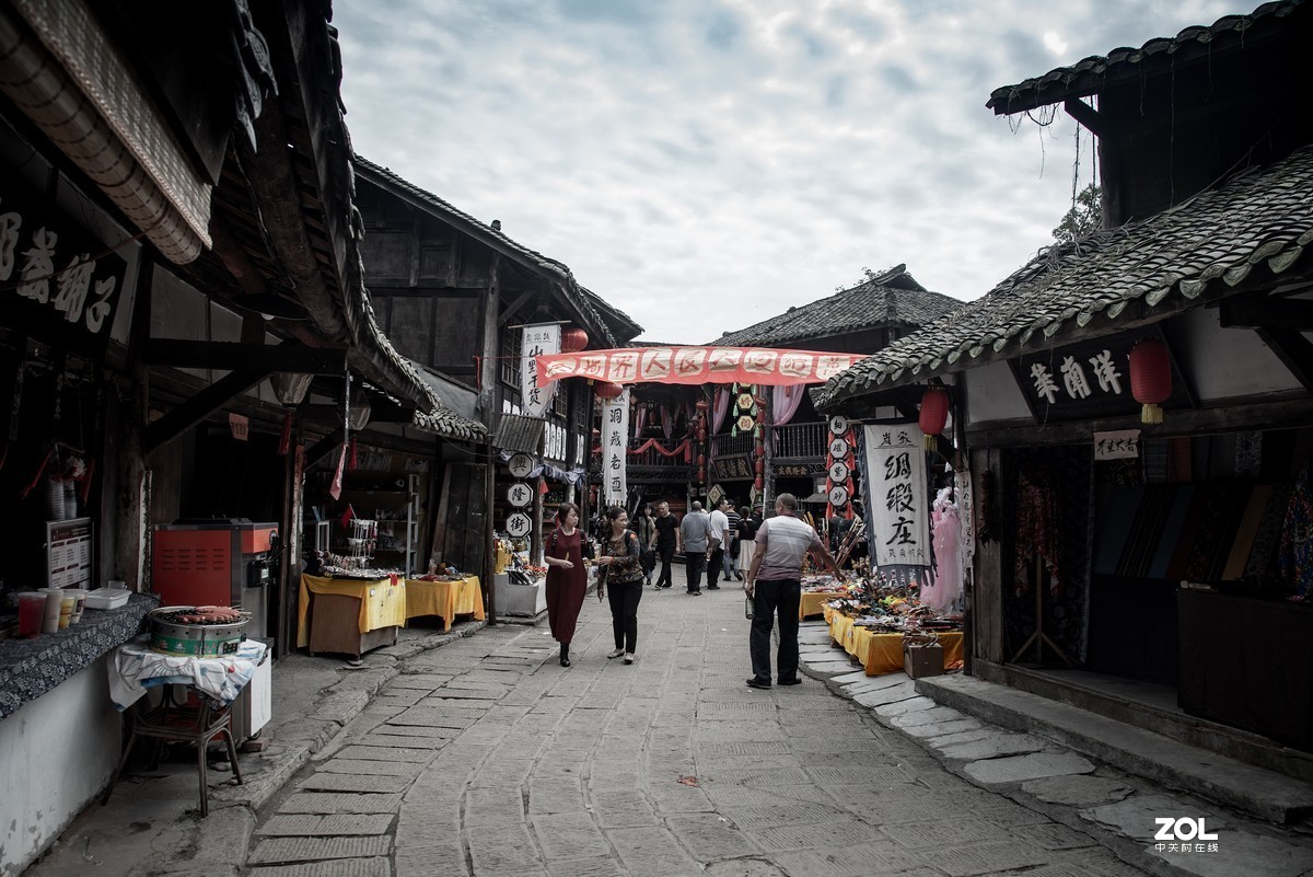 昔日抓壮丁，今天搞旅游---龙隐镇掠影