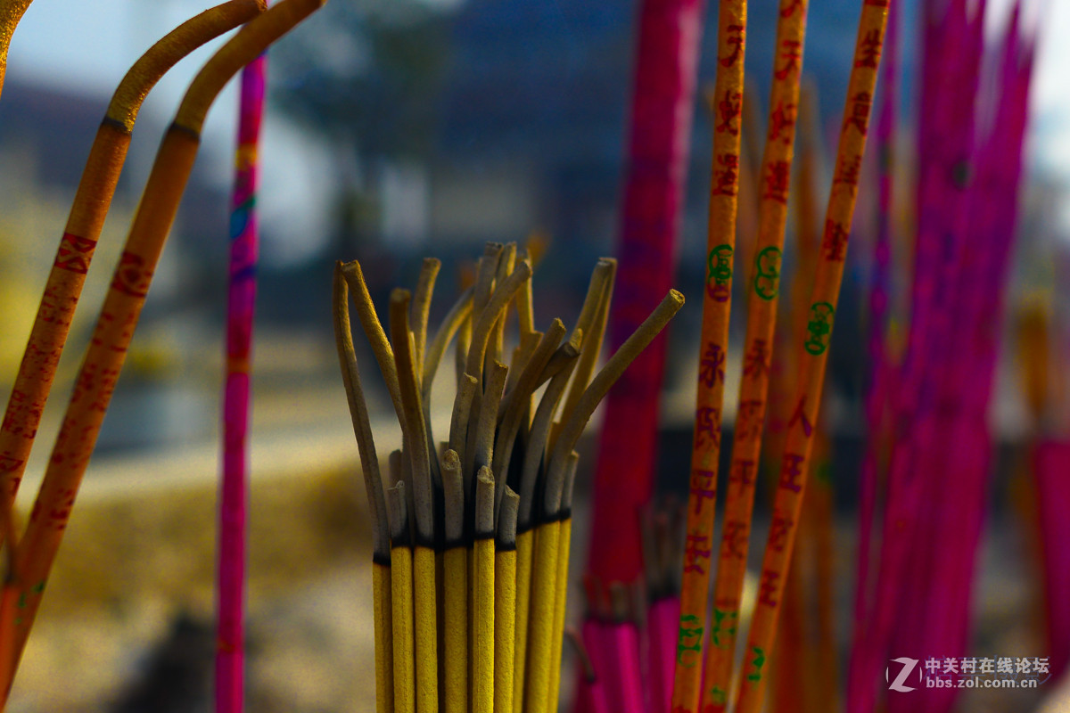 诸香赞偈上香这样祈愿就好了