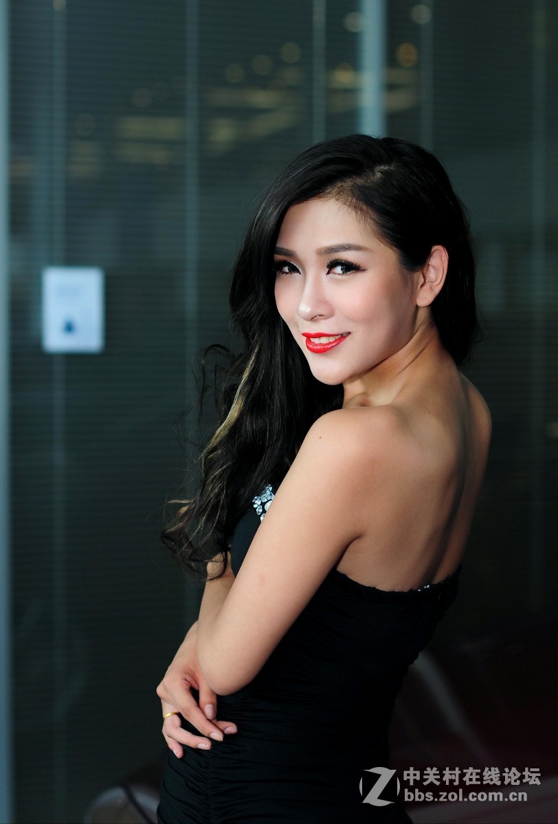 美女们展颜的一笑