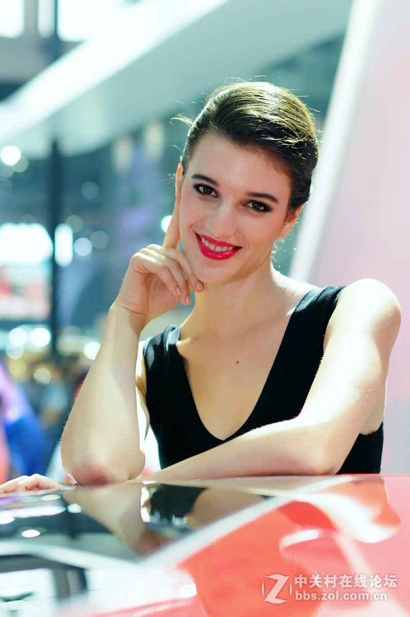 美女们展颜的一笑