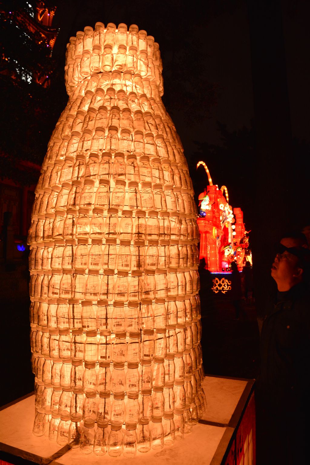 手持拍摄塔子山灯会