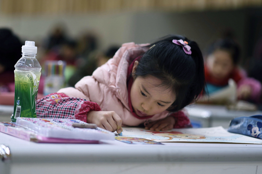 天才小画家（儿童抓拍）