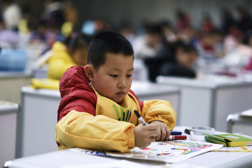 天才小画家（儿童抓拍）