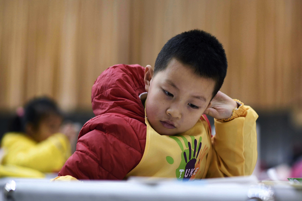 天才小画家（儿童抓拍）