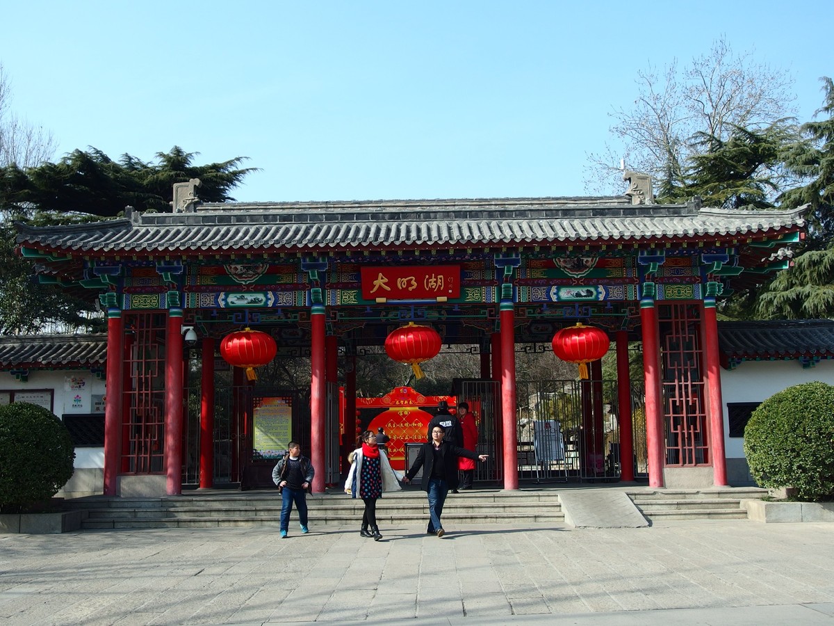 游大明湖