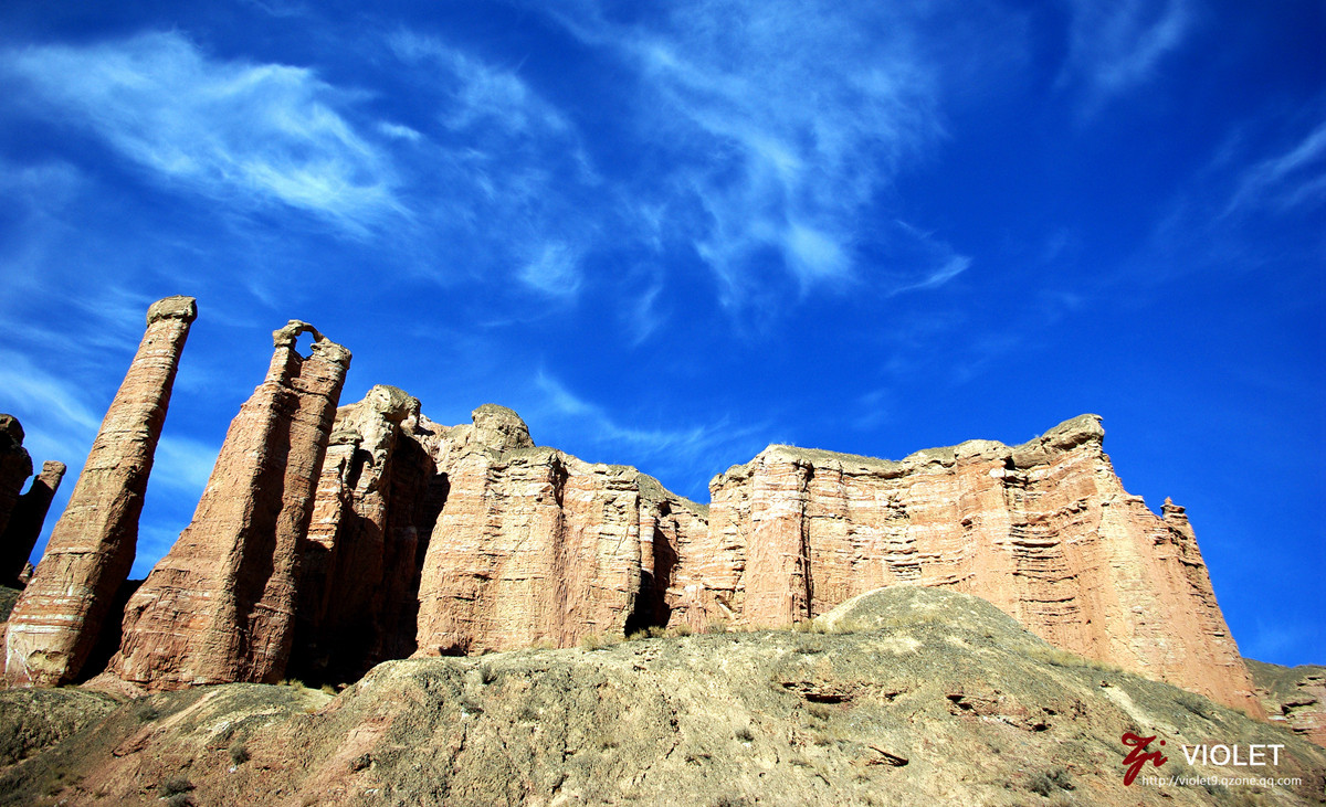 七彩丹霞和冰沟丹霞
