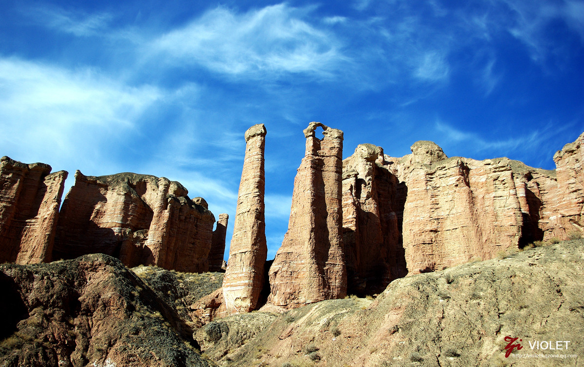 七彩丹霞和冰沟丹霞