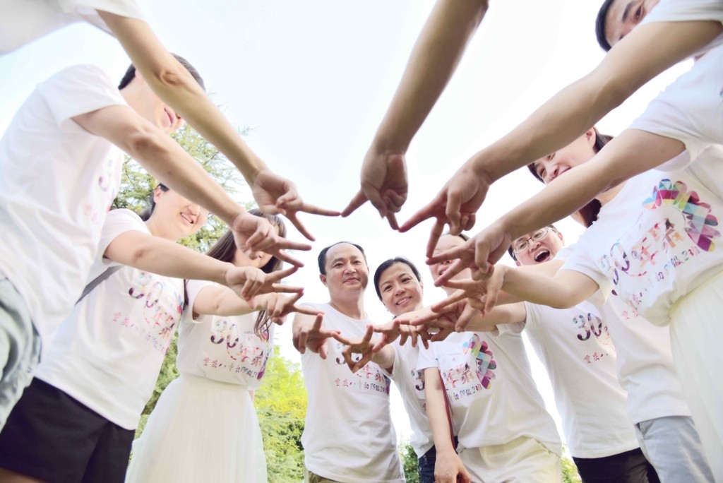 以梦为马半生，归来仍是少年-毕业30年聚会青春回忆