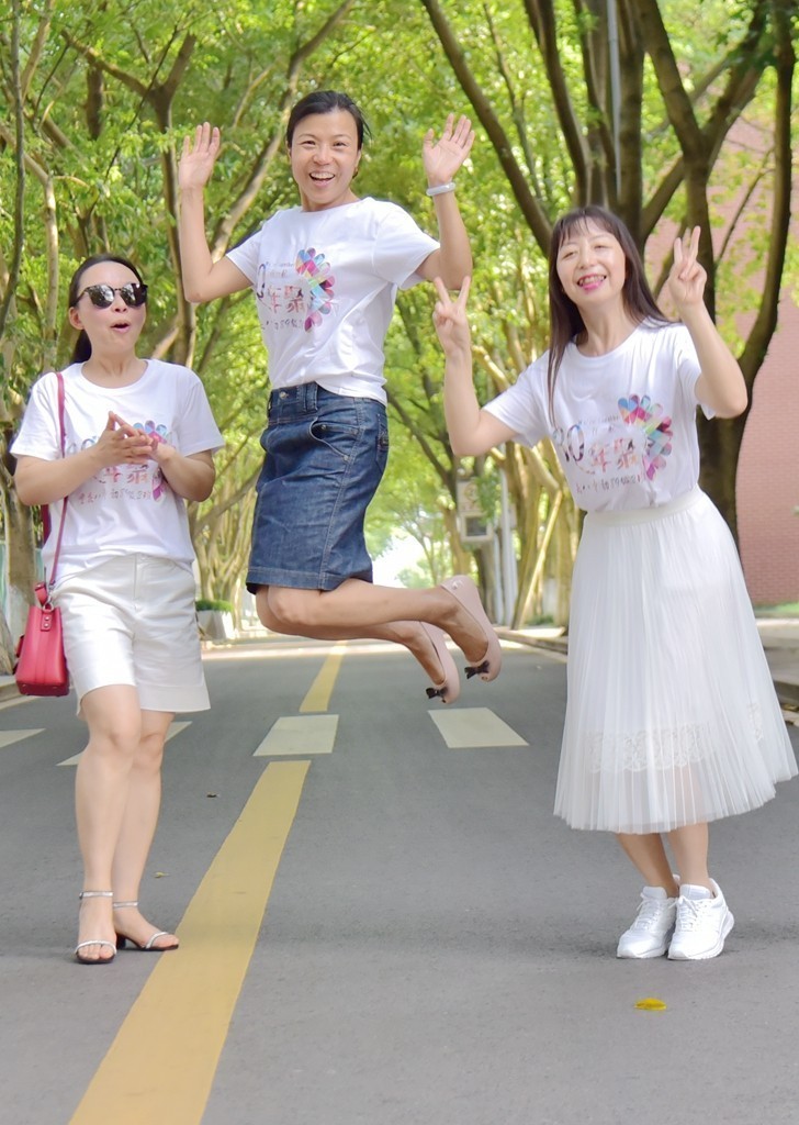 以梦为马半生，归来仍是少年-毕业30年聚会青春回忆