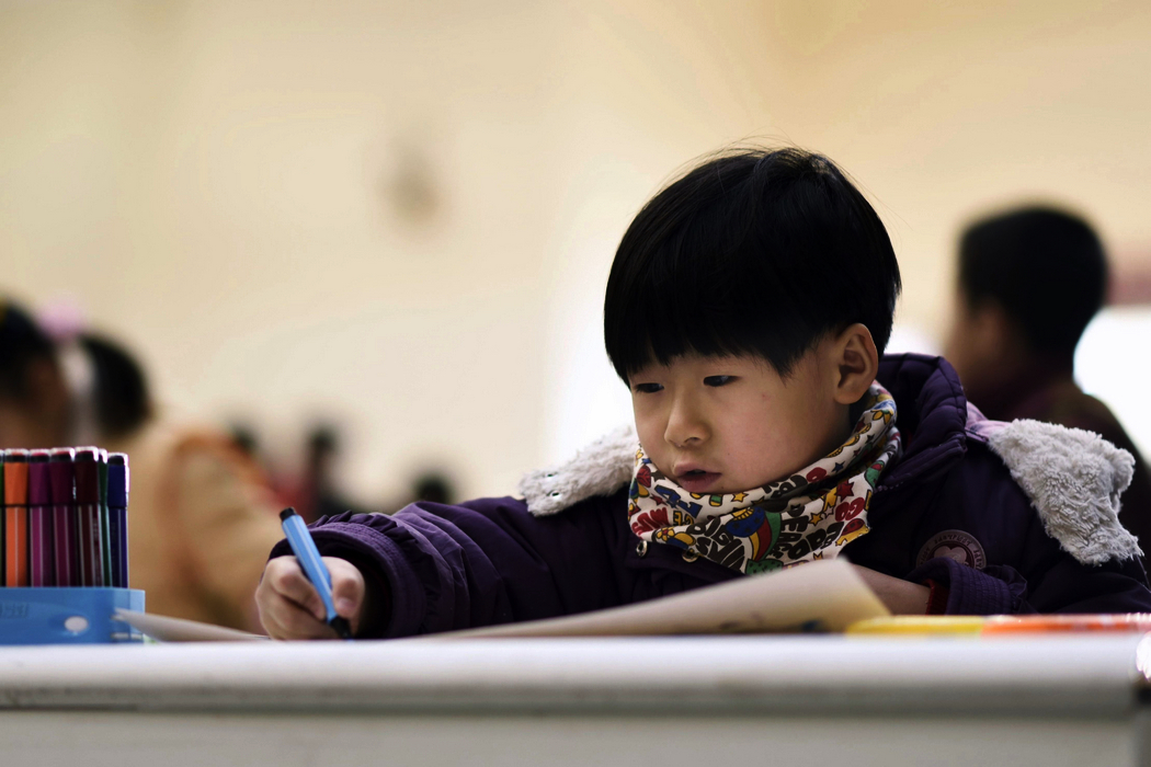 天才小画家（儿童抓拍）