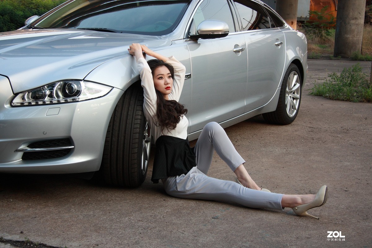 #车模组#首钢旧厂区捷豹美女