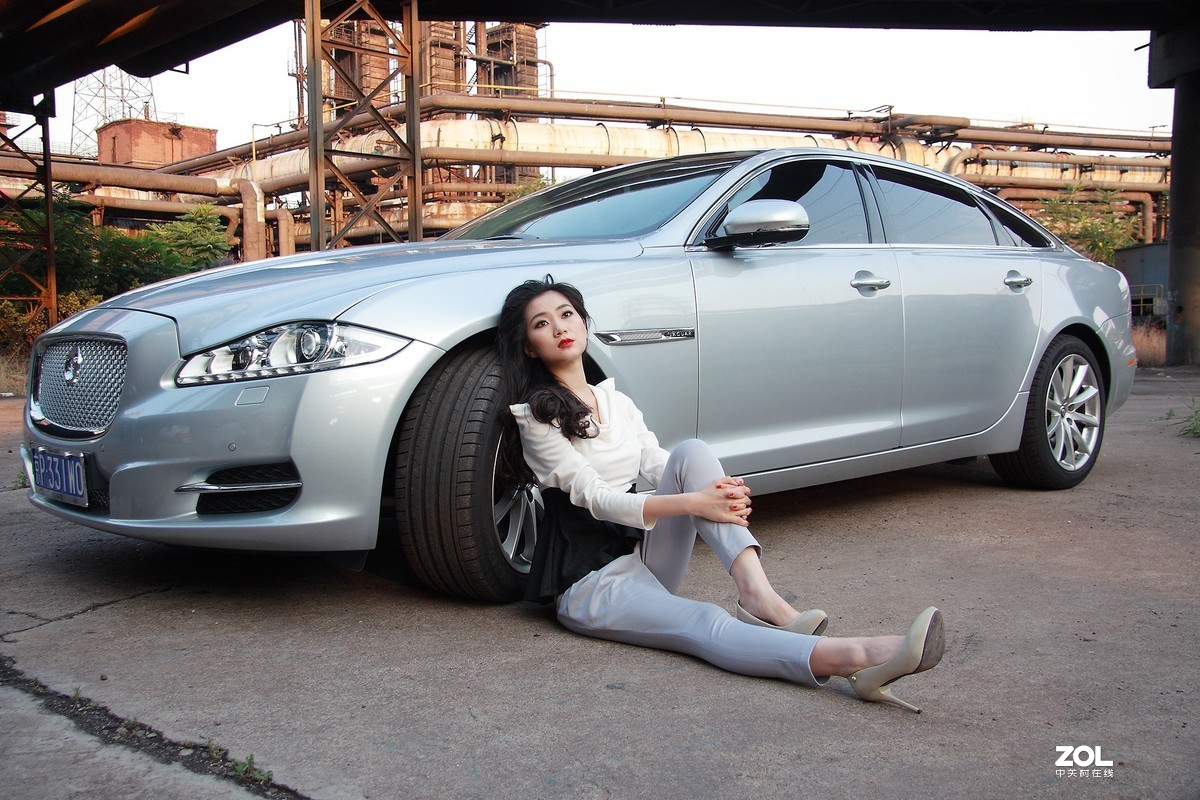 #车模组#首钢旧厂区捷豹美女