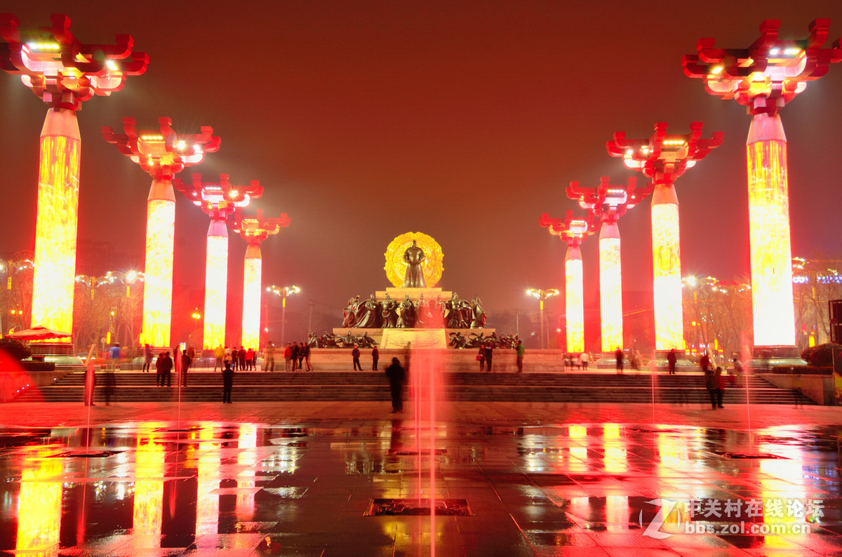 刚入了12-24镜头，过节试拍一组夜景（西安大唐不夜城夜景）