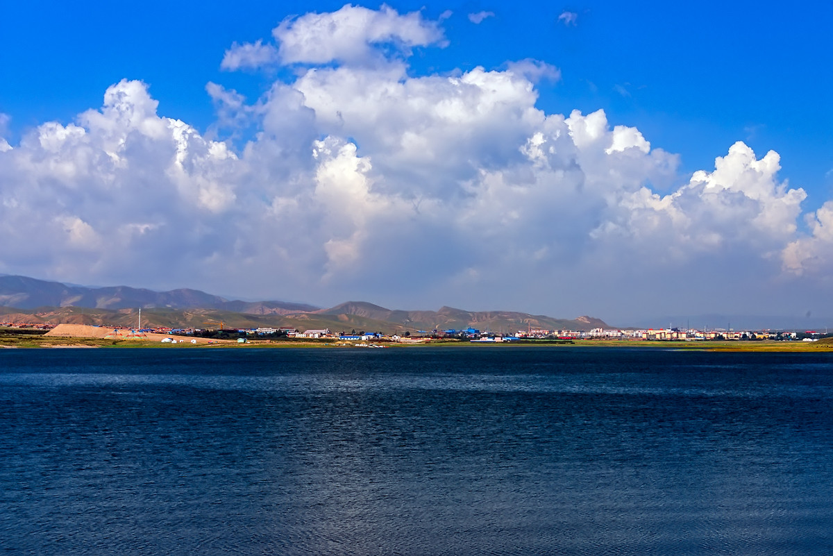 青海湖沙岛风光（祝贺帖）