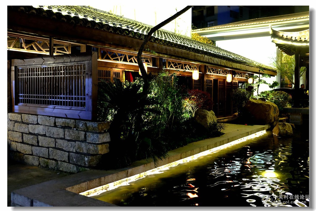 X100T试拍夜景。