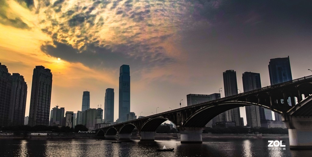 捧献习作祝影友们中秋快乐！