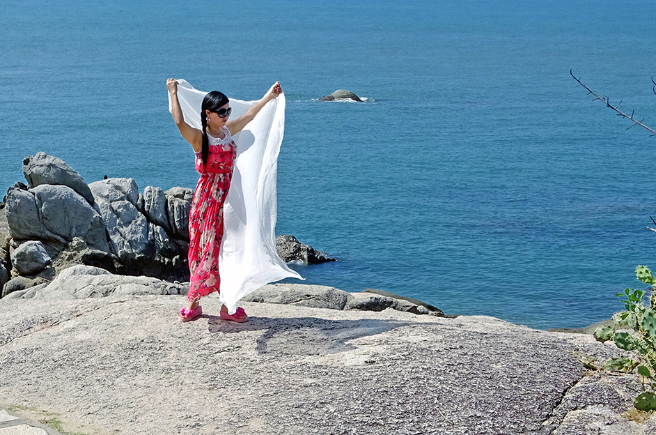 【  让 纱 巾 飘  】