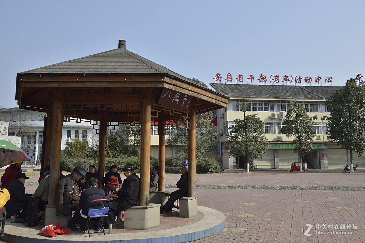 安县花荄辽宁广场,文化广场