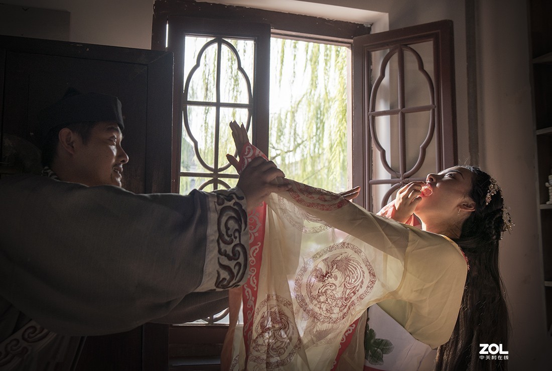 摄影故事片《嫦娥奔月》