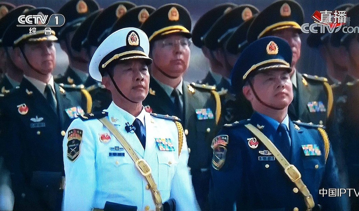 国庆70周年大阅兵分列式央视直播手机摄影