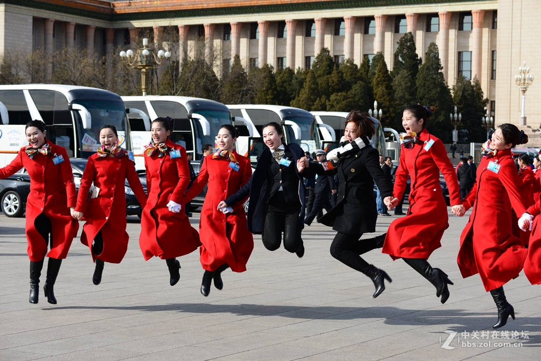 警花与红色娘子军