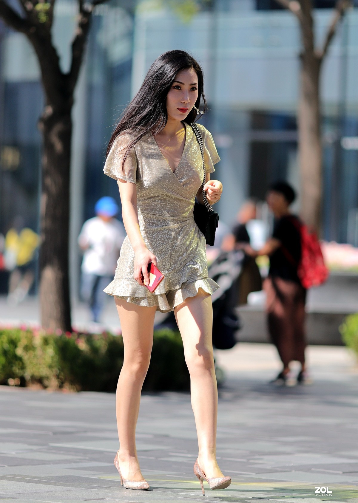 #街拍组# 街拍美腿小姐姐 四 终结篇（发帖集中，估计大家都审美疲劳了）