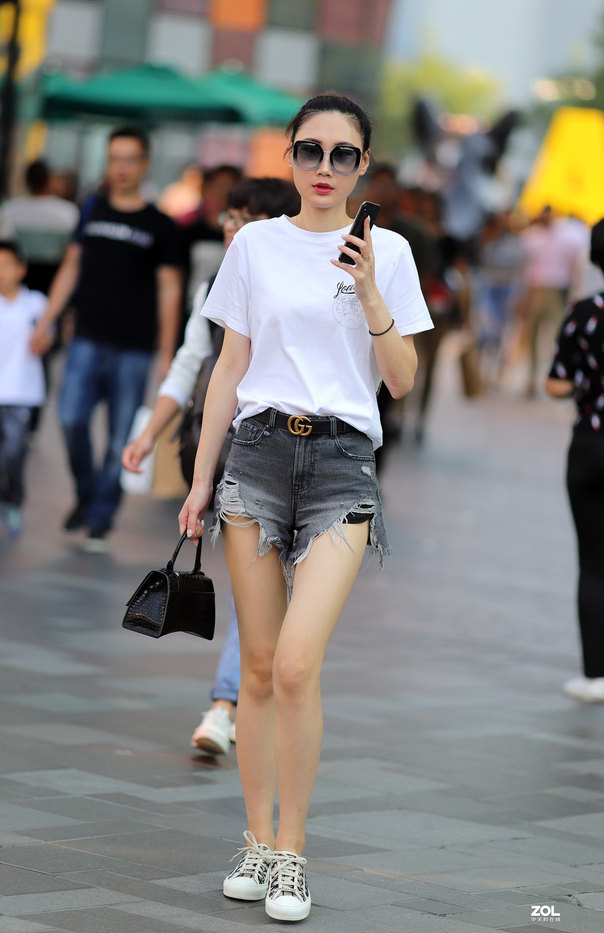 #街拍组# 街拍美腿小姐姐 四 终结篇（发帖集中，估计大家都审美疲劳了）