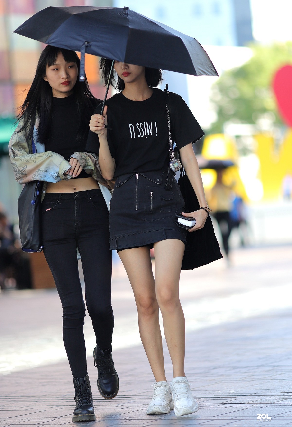 #街拍组# 街拍美腿小姐姐 四 终结篇（发帖集中，估计大家都审美疲劳了）