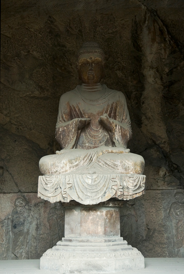 【西行漫记---第一站洛阳龙门石窟】