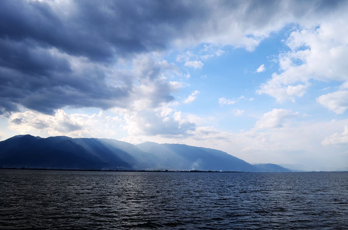 雲南大理洱海風光