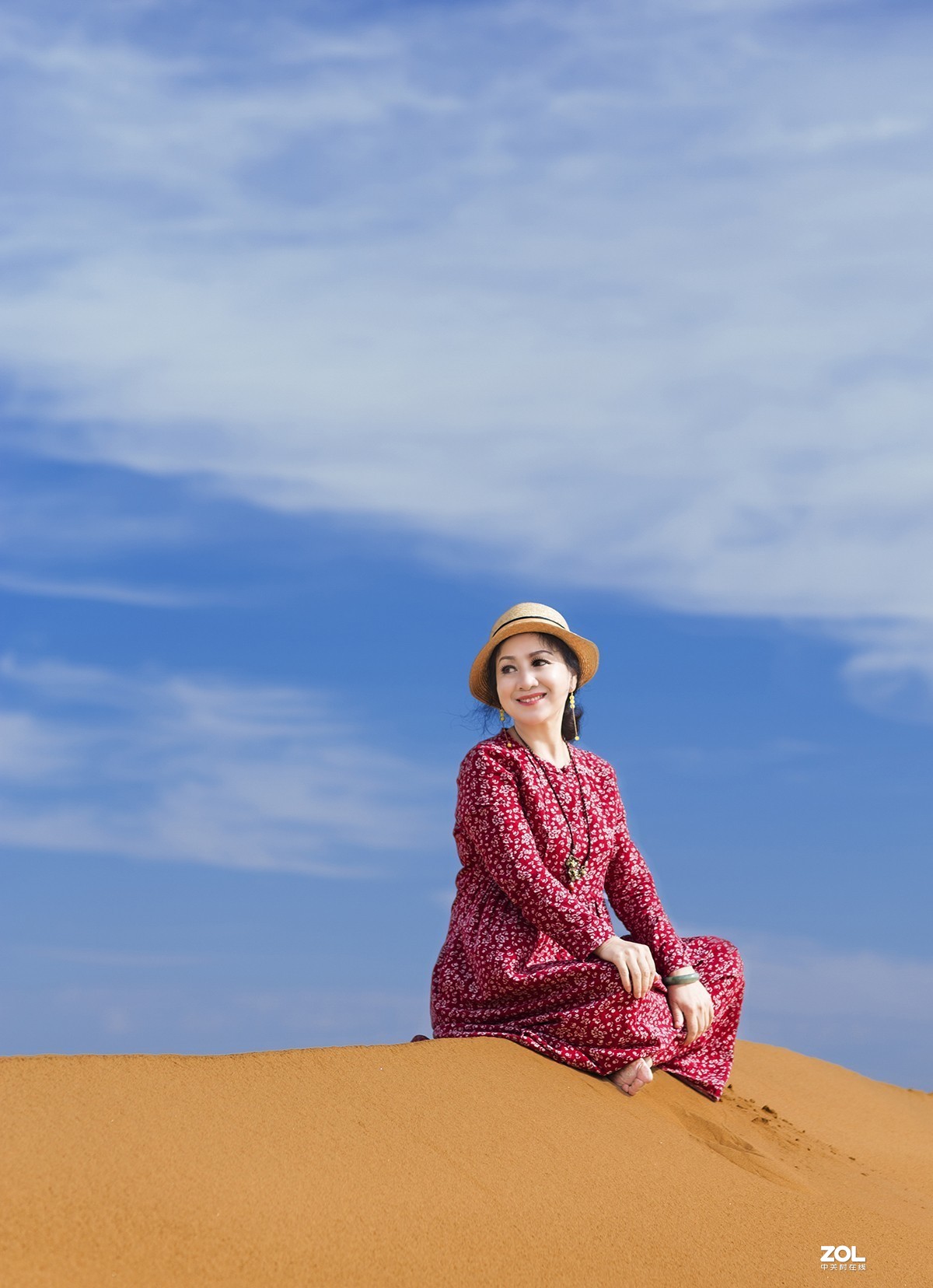 腾格里沙漠旅拍