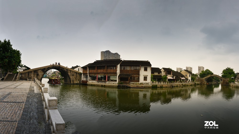 南长街“双桥”