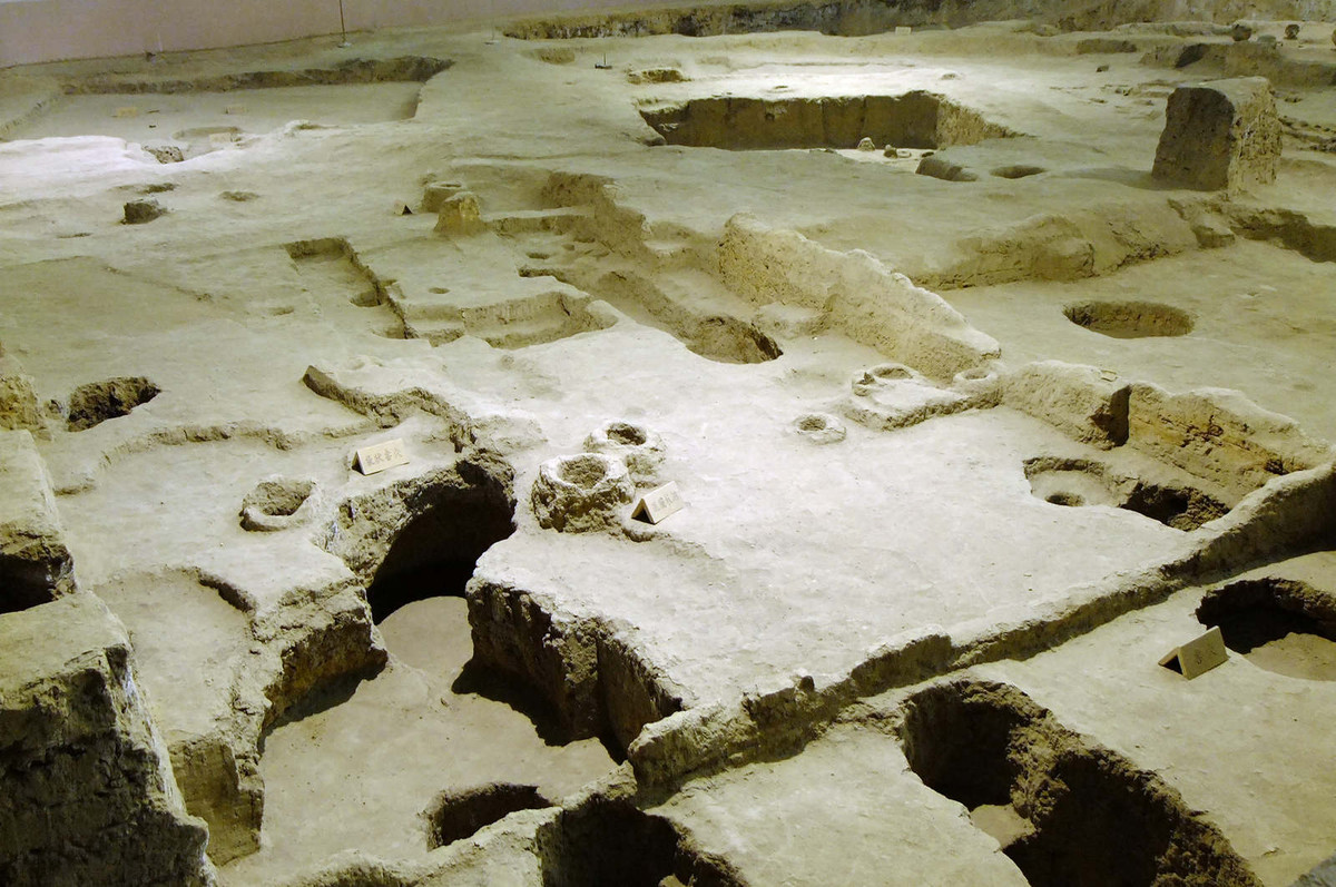 6000年前的母系社会半坡遗址