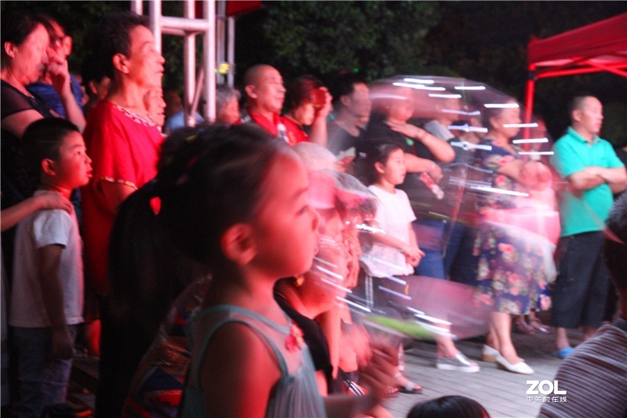 香脖饽文化惠民演出今晚举行