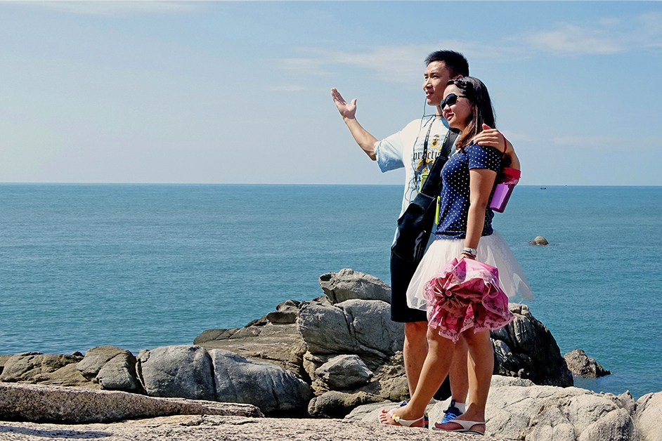 【  让 纱 巾 飘  】