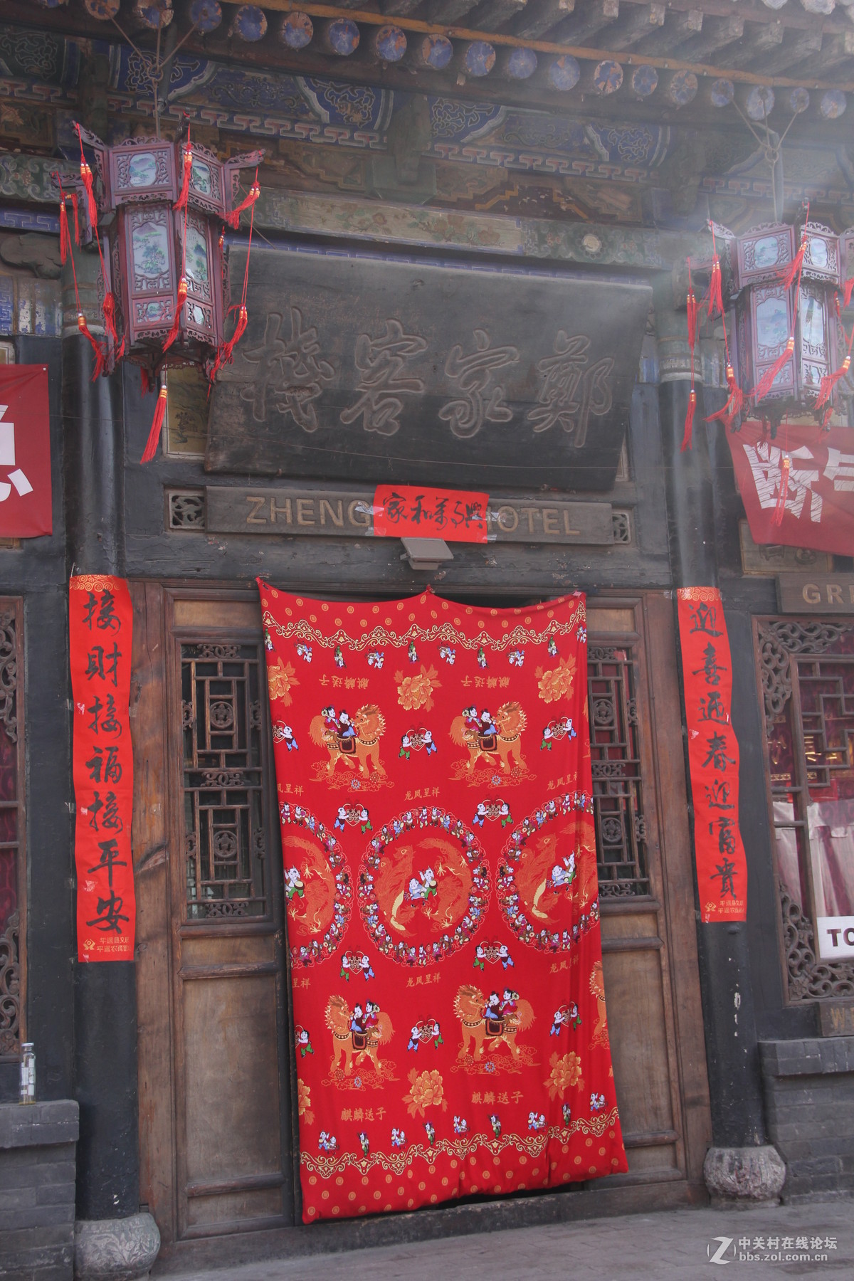 #一个春节，一台相机#红是年的颜色。