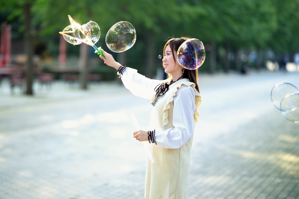 #外拍组# 朝阳公园拍北漂3年的小美女