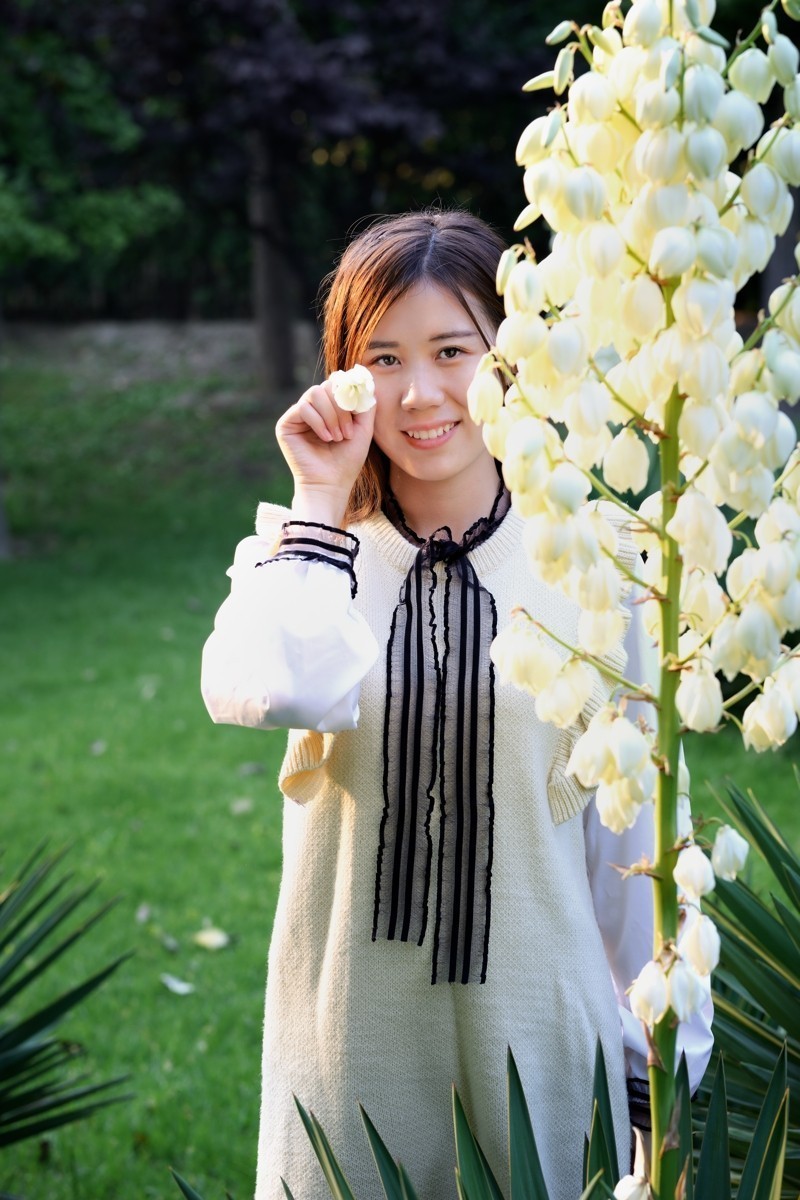 #外拍组# 朝阳公园拍北漂3年的小美女