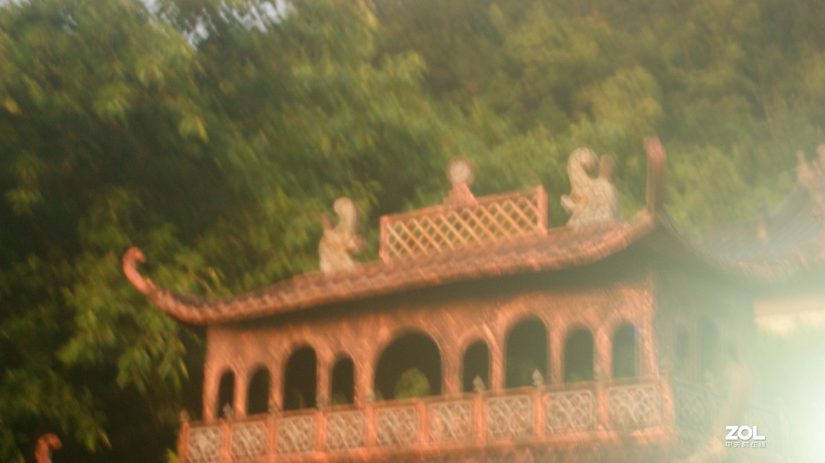 寺庙中的《古代建筑》