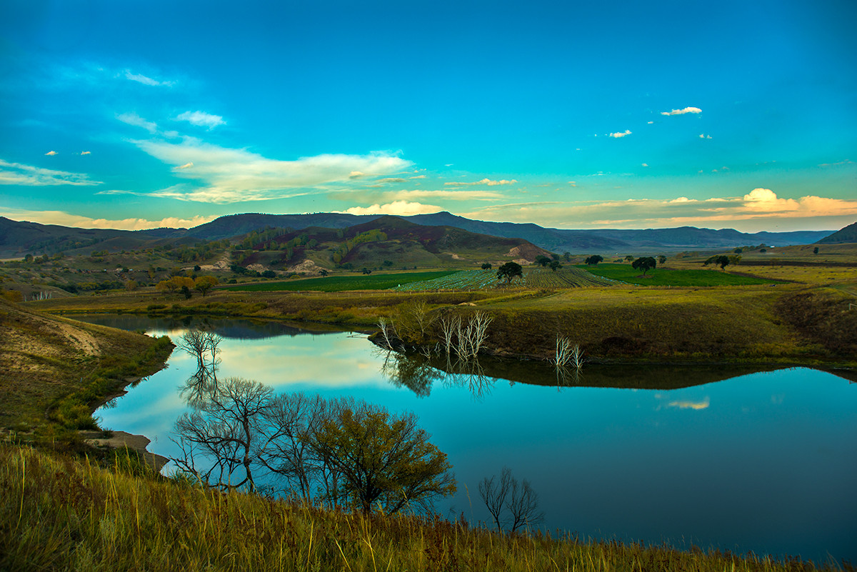 笑婆婆坝上行----蛤蟆坝的风光（三）