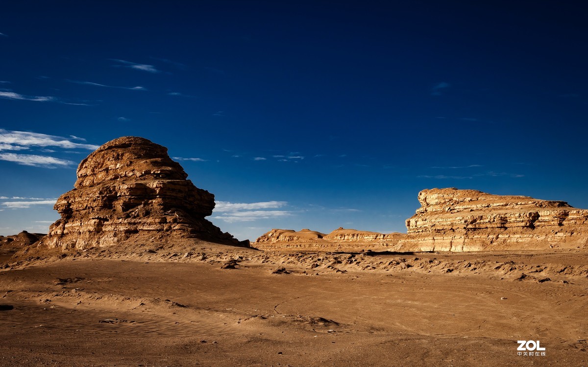 海西蒙古族藏族自治州乌苏特水上雅丹地质公园