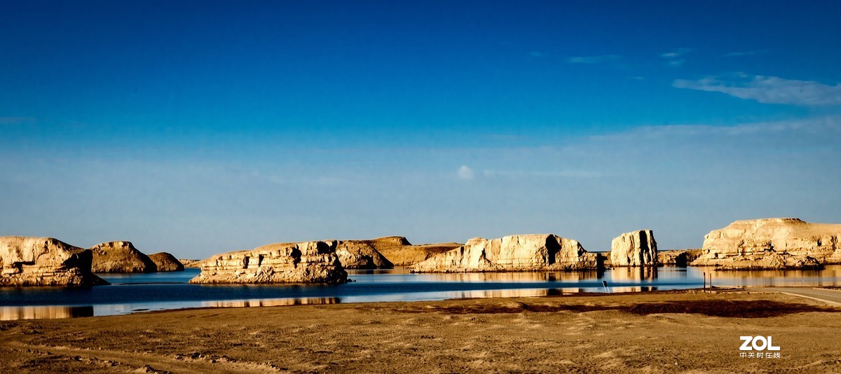 海西蒙古族藏族自治州乌苏特水上雅丹地质公园