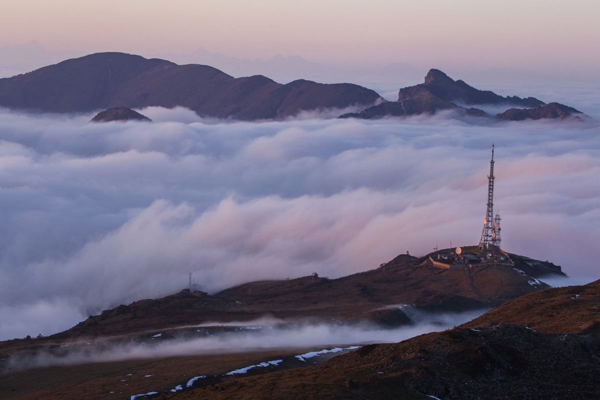 汉源轿顶山风光五