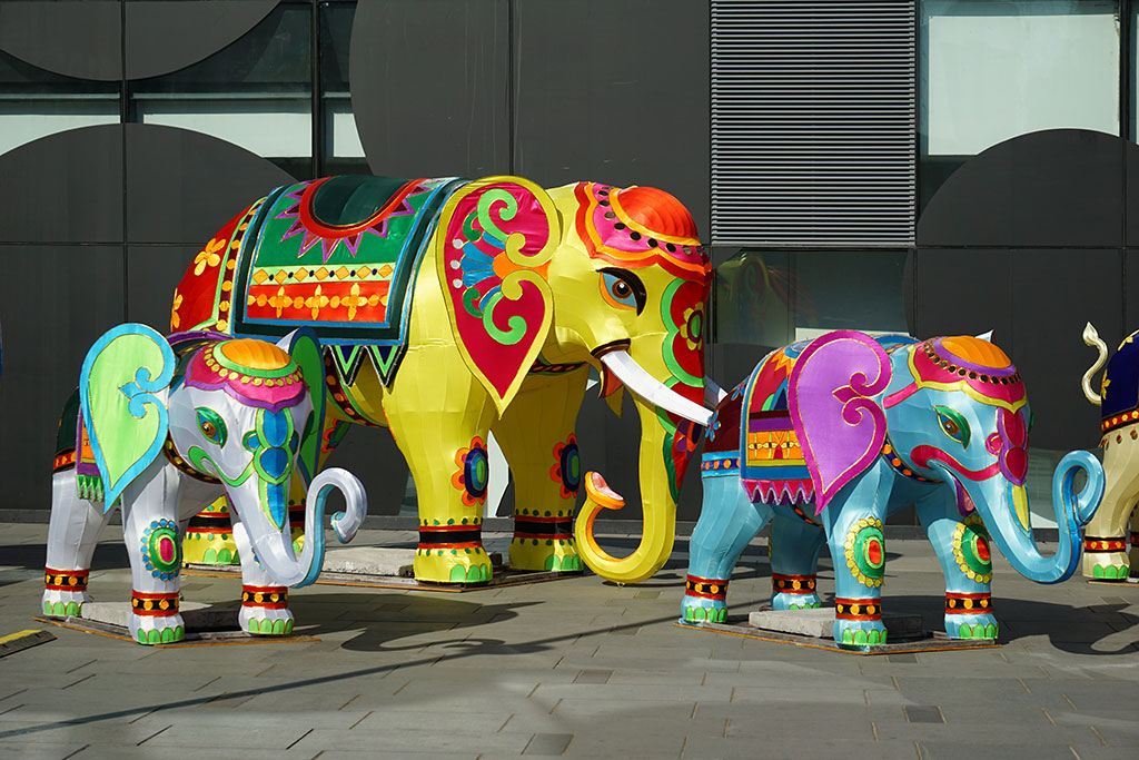 春节前三里屯有灯会